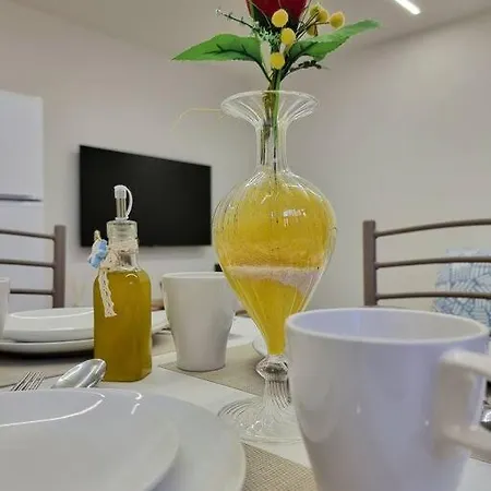 Casa Comoda E In Quartiere Storico Di * Napoli