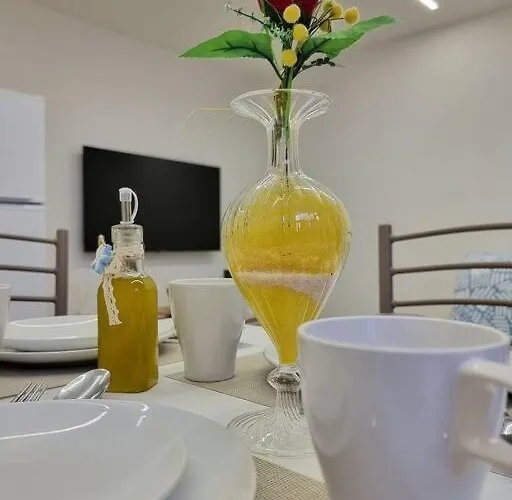 Casa Comoda E In Quartiere Storico Di * Napoli