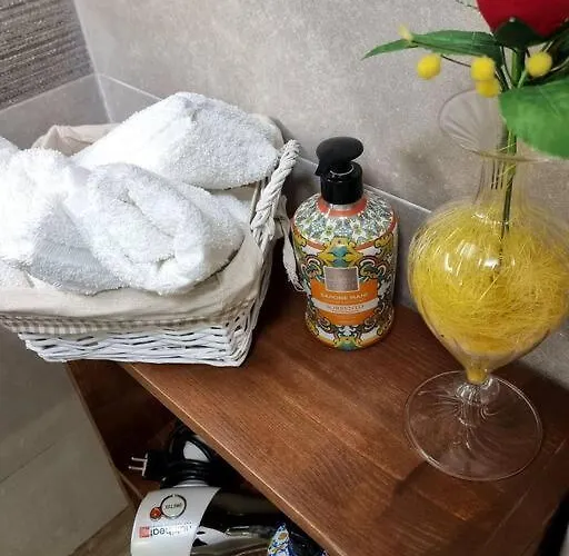 Casa Comoda E In Quartiere Storico Di *