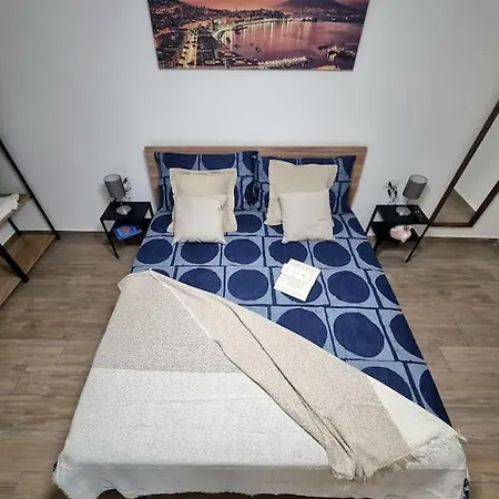 Casa Comoda E In Quartiere Storico Di Hébergement de vacances