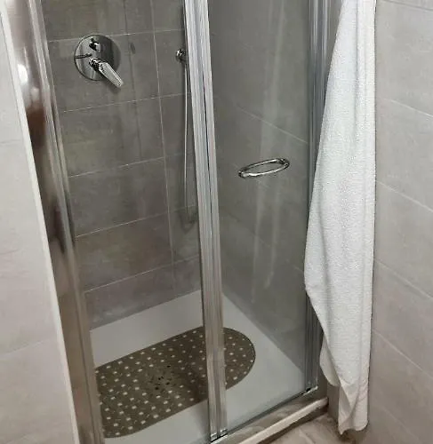 Casa Comoda E In Quartiere Storico Di بيت للعطل