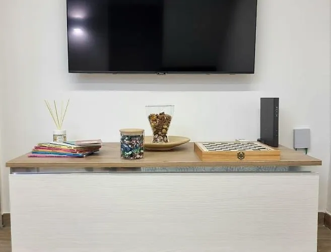 بيت للعطل Casa Comoda E In Quartiere Storico Di نابولي