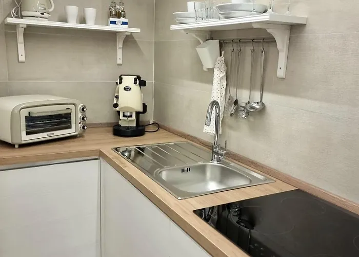 Casa Comoda E In Quartiere Storico Di بيت للعطل